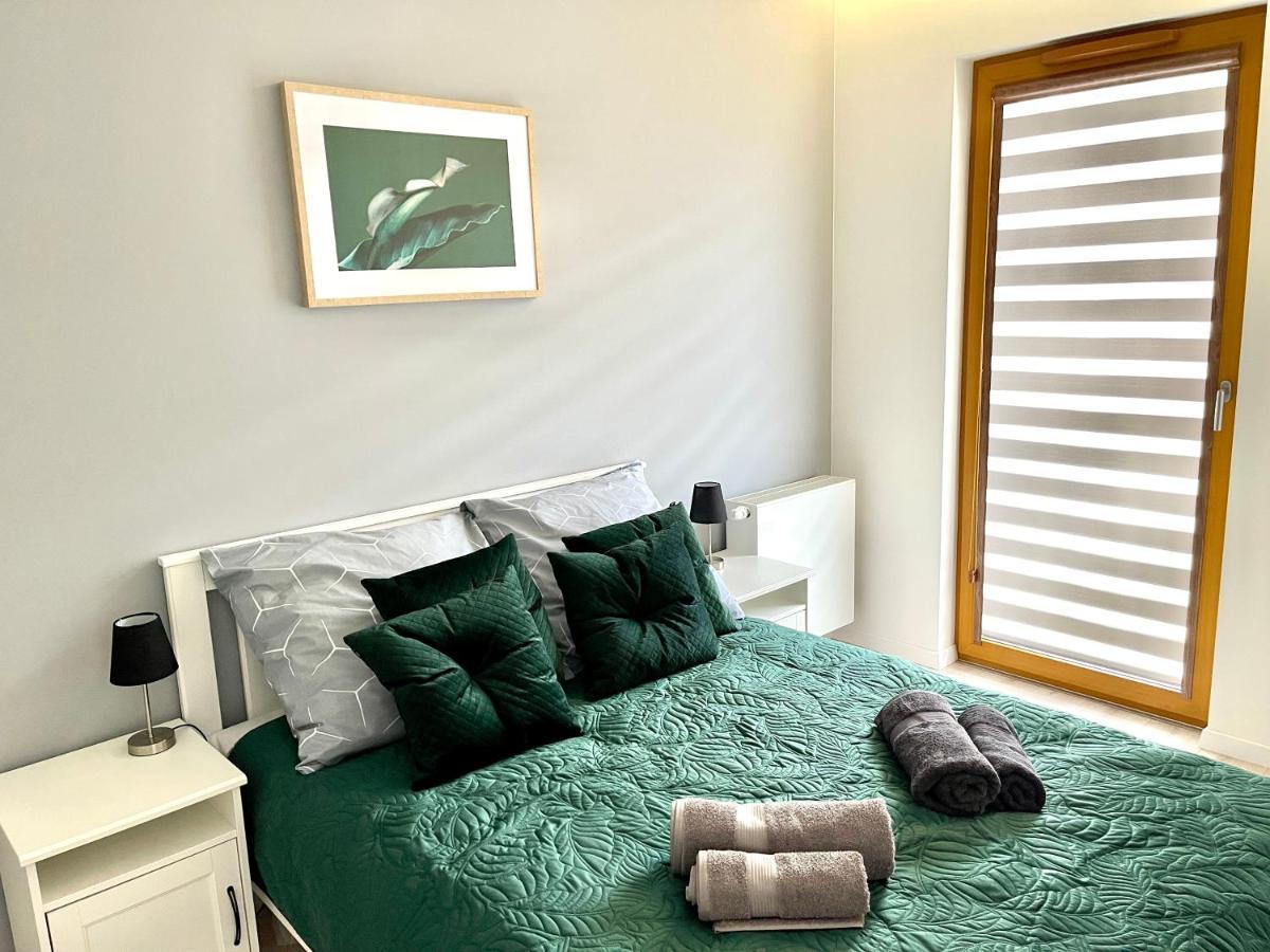 Modern Green Apartment Krakow Ngoại thất bức ảnh