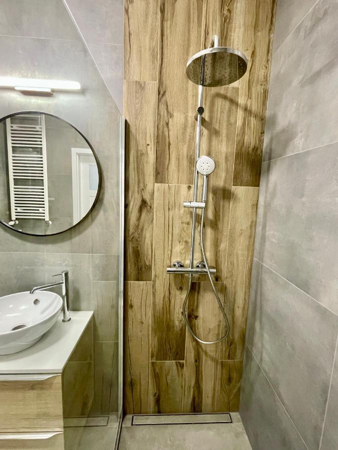 Modern Green Apartment Krakow Ngoại thất bức ảnh